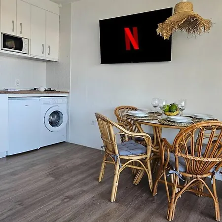 Relaxing, Ocean View With Fast Wi-fi Appartement